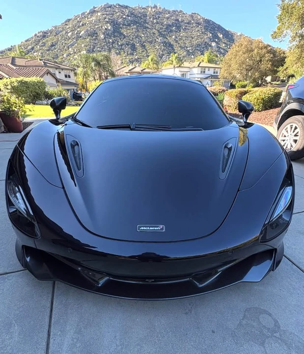 2018 McLaren 720S - Image 2 of 9