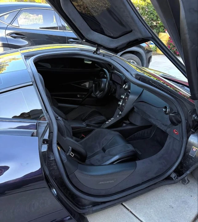2018 McLaren 720S - Image 4 of 9