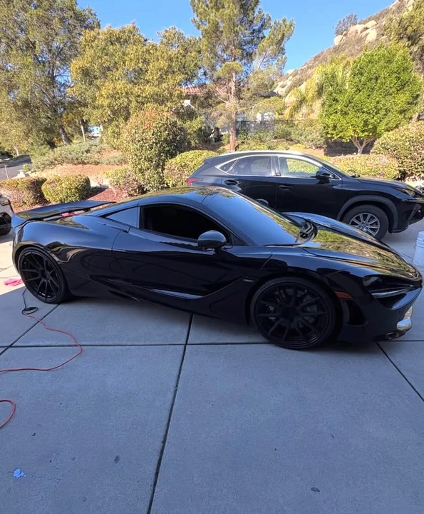 2018 McLaren 720S - Image 6 of 9