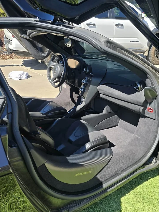 2018 McLaren 720S - Image 9 of 9