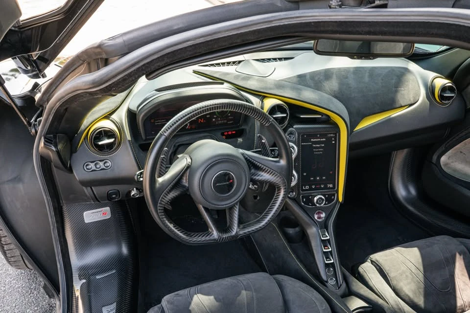 2018 McLaren 720S - Image 6 of 9