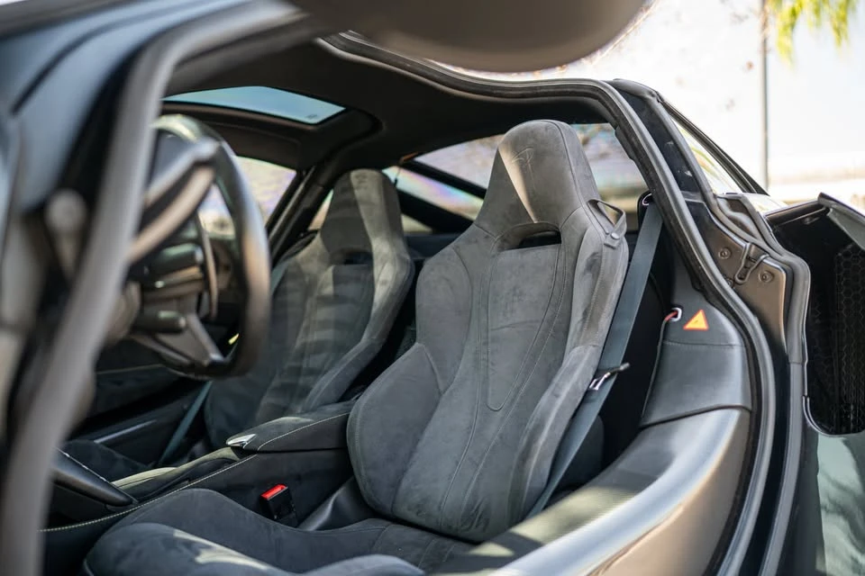 2018 McLaren 720S - Image 4 of 9