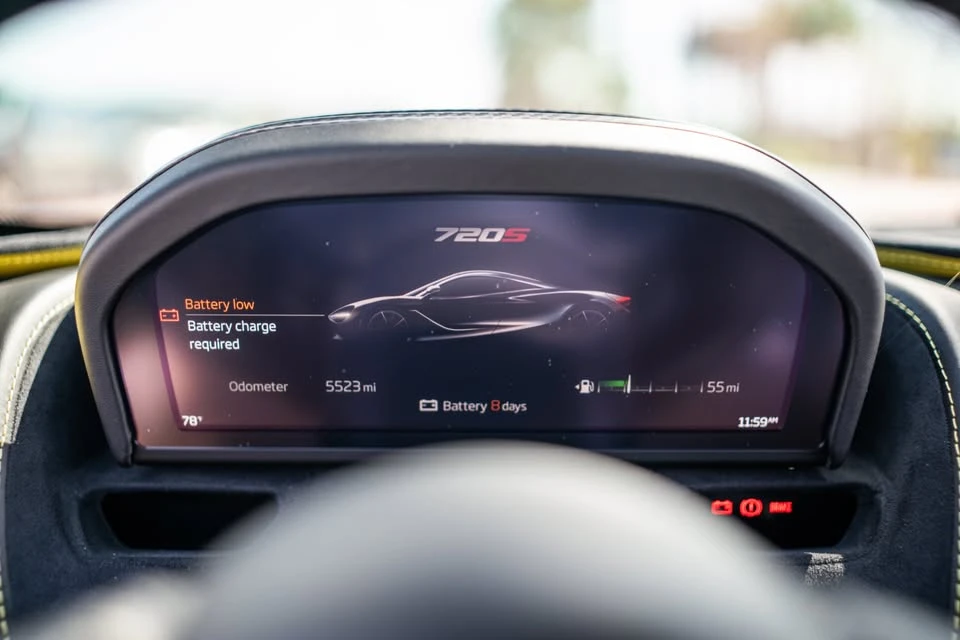 2018 McLaren 720S - Image 5 of 9