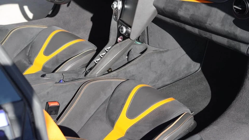 2018 McLaren 720S - Image 12 of 18