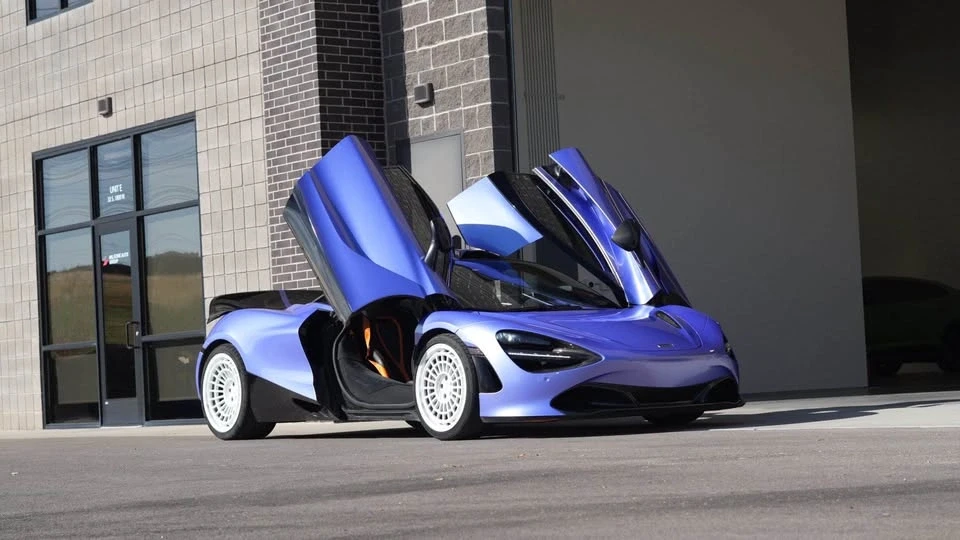2018 McLaren 720S - Image 9 of 18