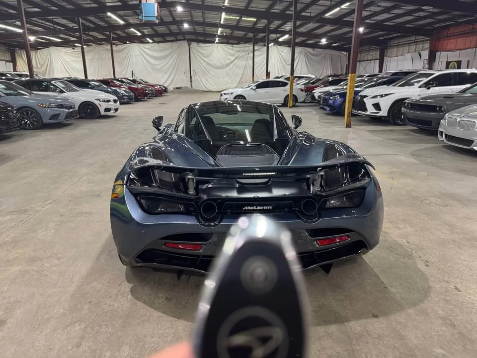 2018 McLaren 720S - Image 5 of 17