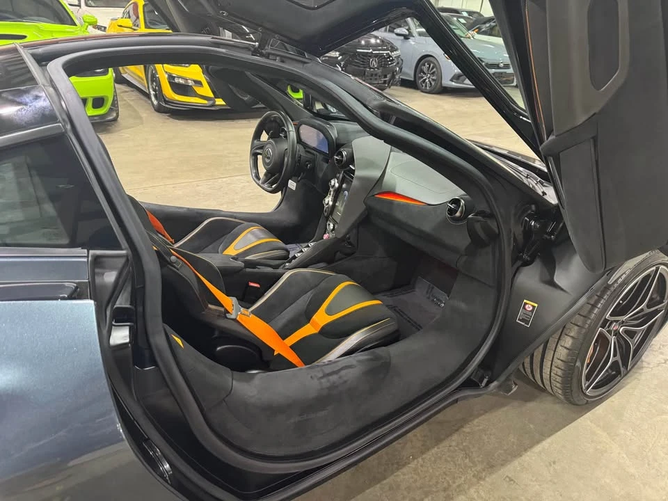 2018 McLaren 720S - Image 11 of 17