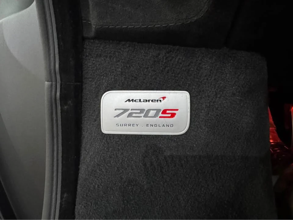 2018 McLaren 720S - Image 13 of 17