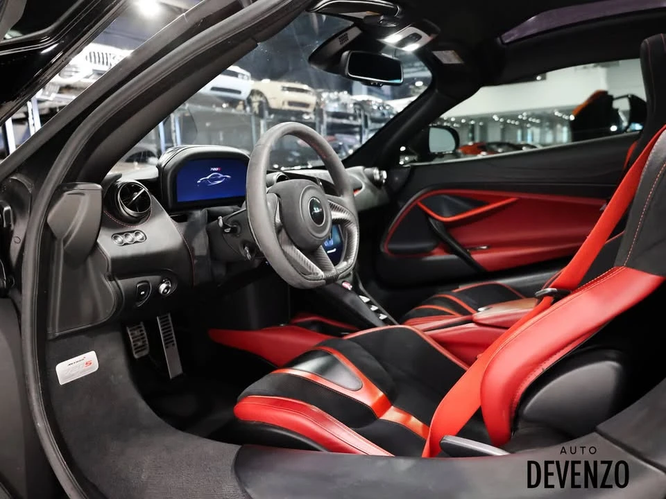 2018 McLaren 720S - Image 14 of 19