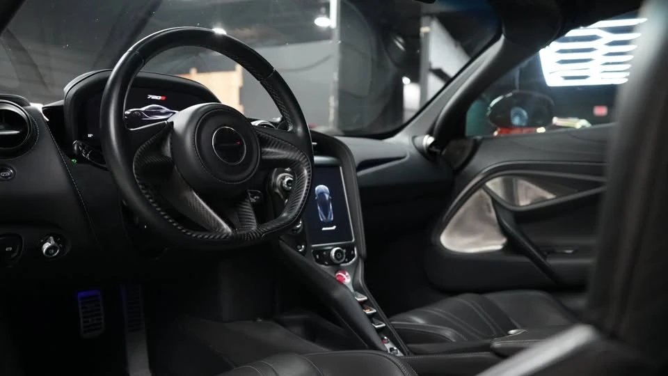2018 McLaren 720S - Image 7 of 13