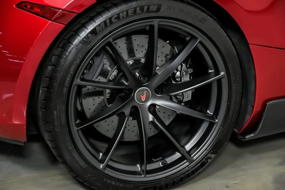 2018 McLaren 720S - Image 19 of 20