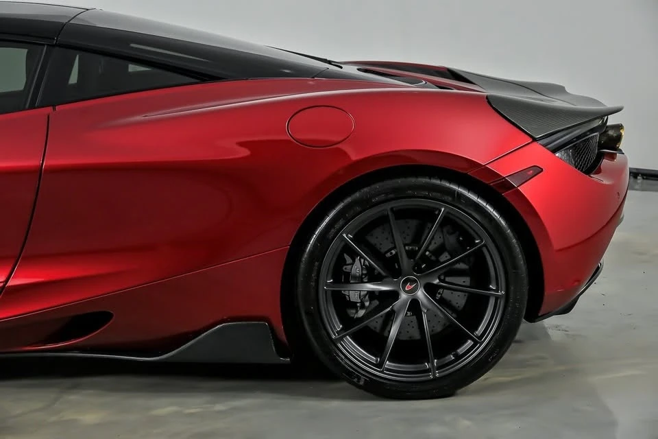 2018 McLaren 720S - Image 12 of 20
