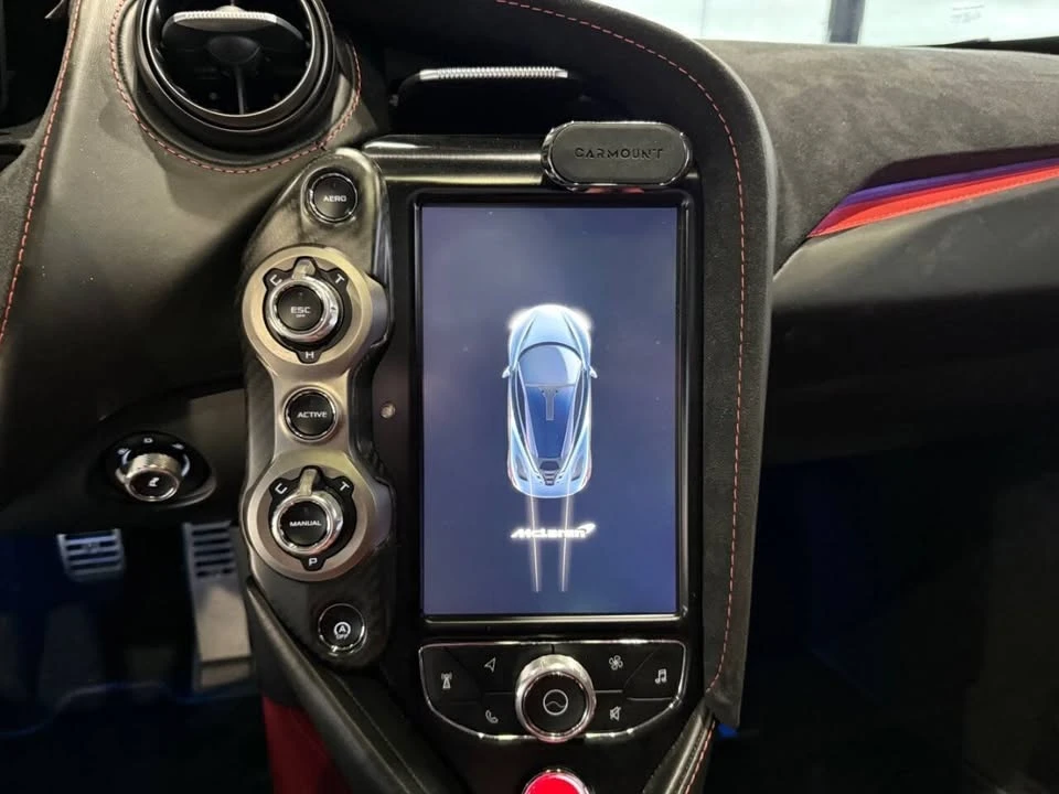 2018 McLaren 720S - Image 13 of 17