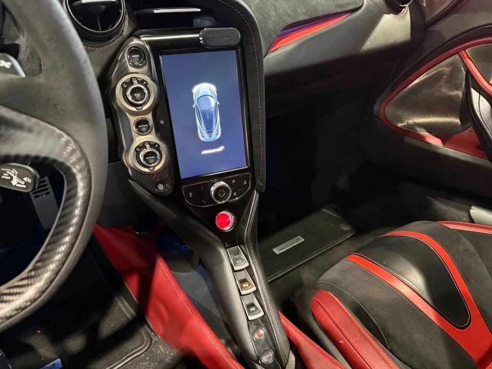 2018 McLaren 720S - Image 14 of 17