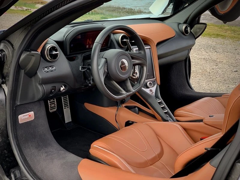 2018 McLaren 720S - Image 10 of 15