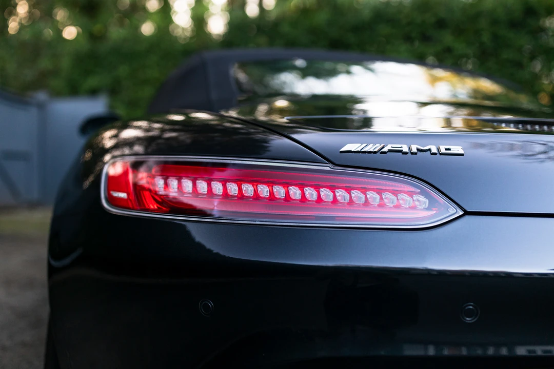 2018 Mercedes-Benz AMG GT - Image 26 of 31