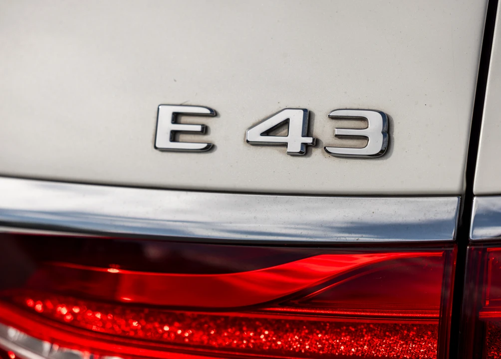 2018 Mercedes-Benz W213 E 43 & E 53 AMG - Image 14 of 31