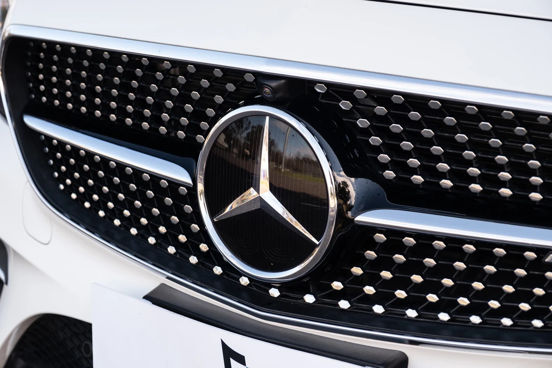 2018 Mercedes-Benz W213 E 43 & E 53 AMG - Image 12 of 31