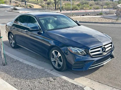 2018 Mercedes-Benz E300 Premium 1
