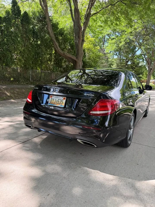2018 Mercedes-Benz E-Class - Image 8 of 11