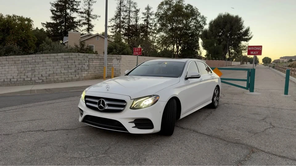 2018 Mercedes-Benz E-Class - Image 8 of 14