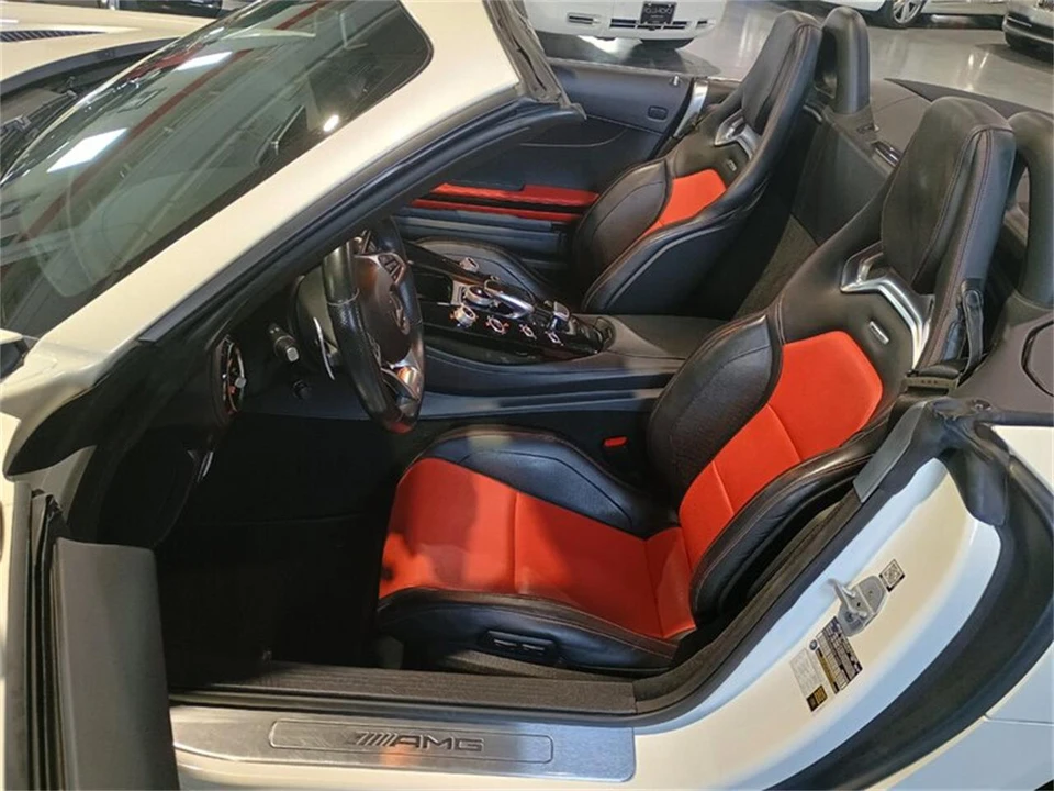 2018 Mercedes-Benz AMG GT - Image 13 of 31
