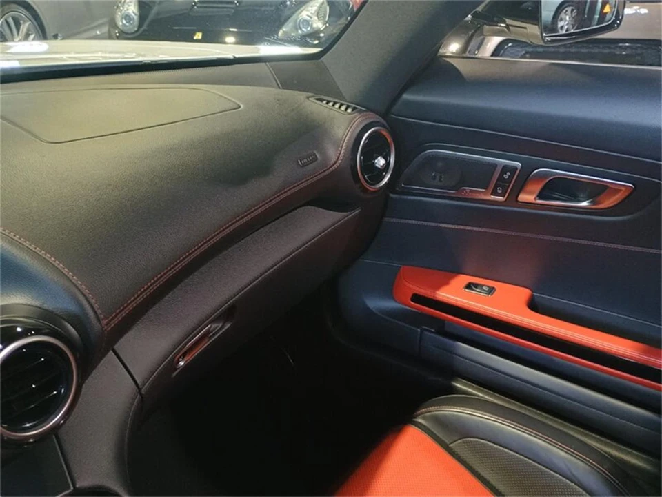 2018 Mercedes-Benz AMG GT - Image 23 of 31
