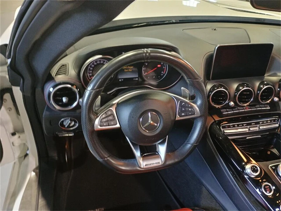 2018 Mercedes-Benz AMG GT - Image 18 of 31