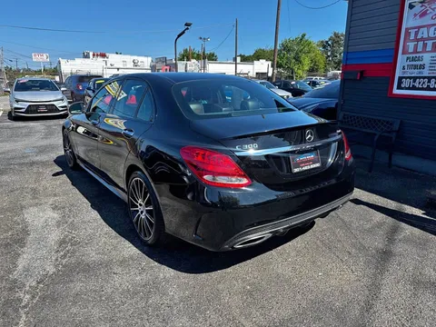 2018 Mercedes-Benz C-Class C 300 4MATIC Sedan 4D