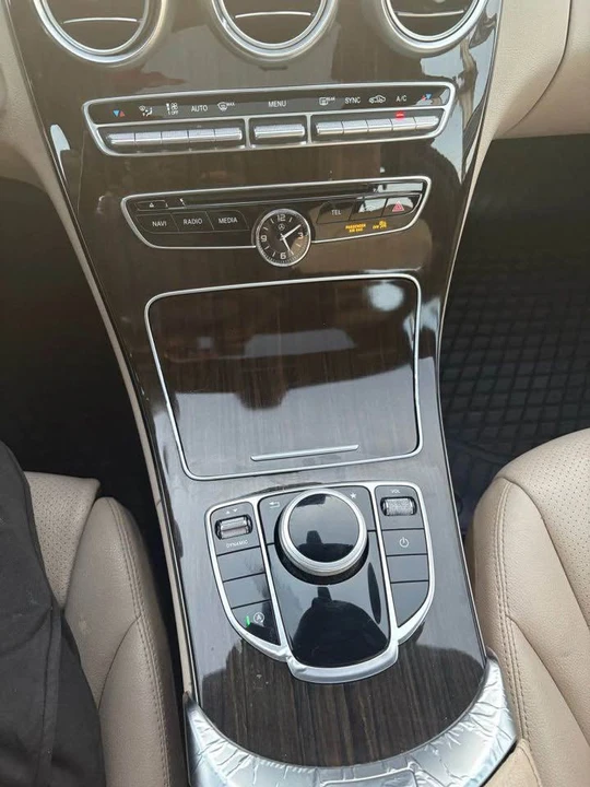 2018 Mercedes-Benz W205 C-Class - Image 10 of 11