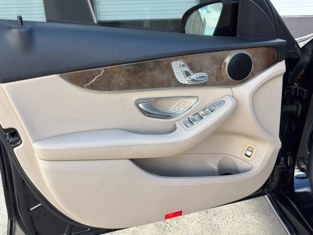 2018 Mercedes-Benz W205 C-Class - Image 10 of 21