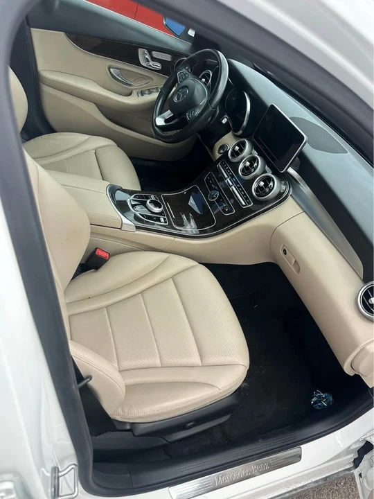 2018 Mercedes-Benz W205 C-Class - Image 7 of 12