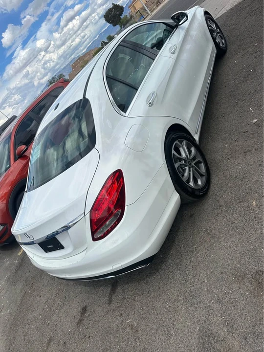 2018 Mercedes-Benz W205 C-Class - Image 4 of 12
