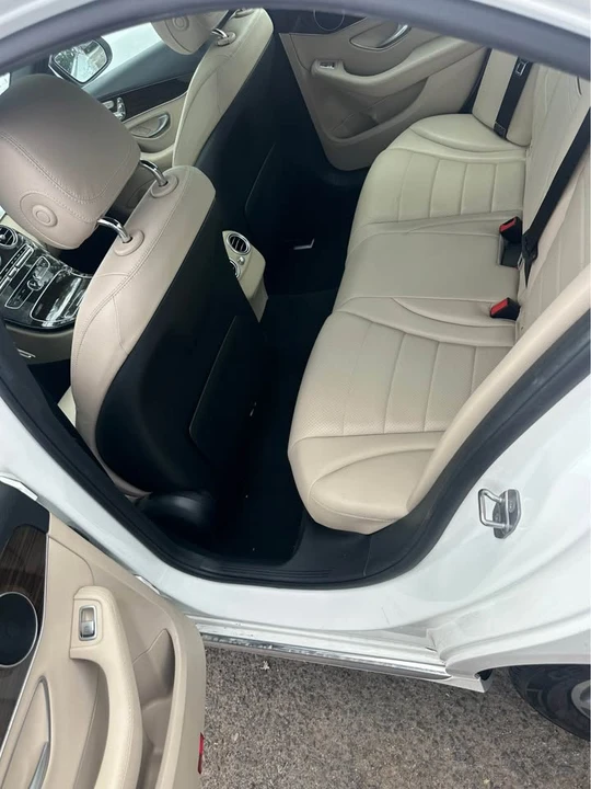2018 Mercedes-Benz W205 C-Class - Image 8 of 12