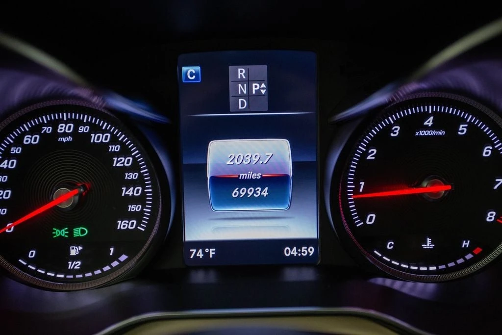 2018 Mercedes-Benz W205 C-Class - Image 9 of 12
