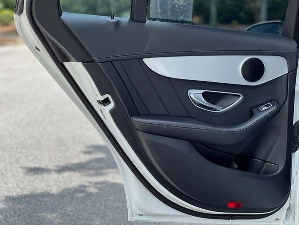 2018 Mercedes-Benz W205 C-Class - Image 14 of 20