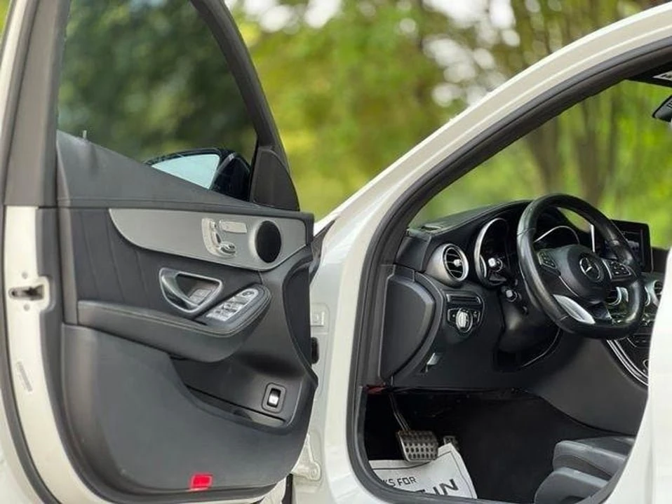 2018 Mercedes-Benz W205 C-Class - Image 9 of 20