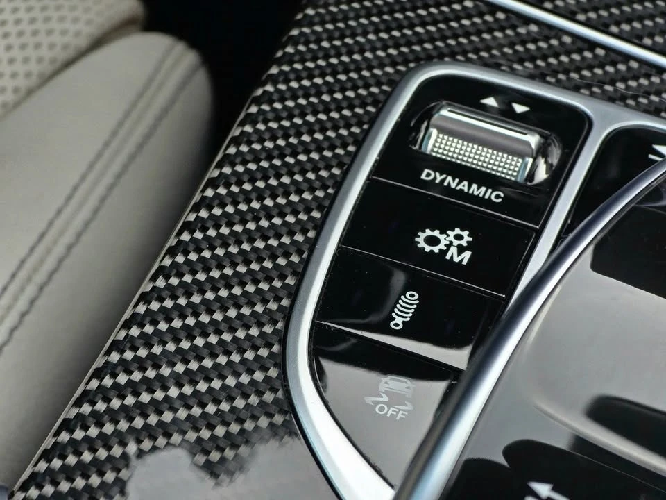 2018 Mercedes-Benz W205 C-Class - Image 15 of 20