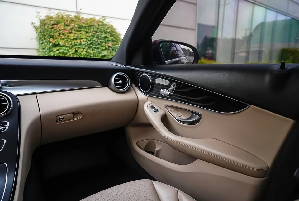 2018 Mercedes-Benz W205 C-Class - Image 15 of 20