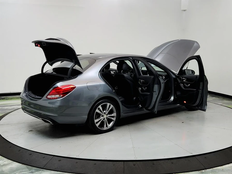 2018 Mercedes-Benz W205 C-Class - Image 11 of 12