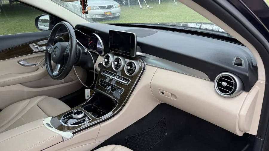 2018 Mercedes-Benz W205 C-Class - Image 14 of 23