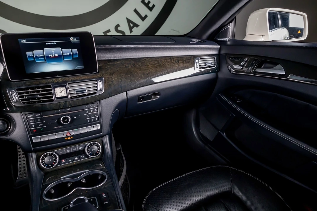 2018 Mercedes-Benz C218 CLS-Class - Image 8 of 21