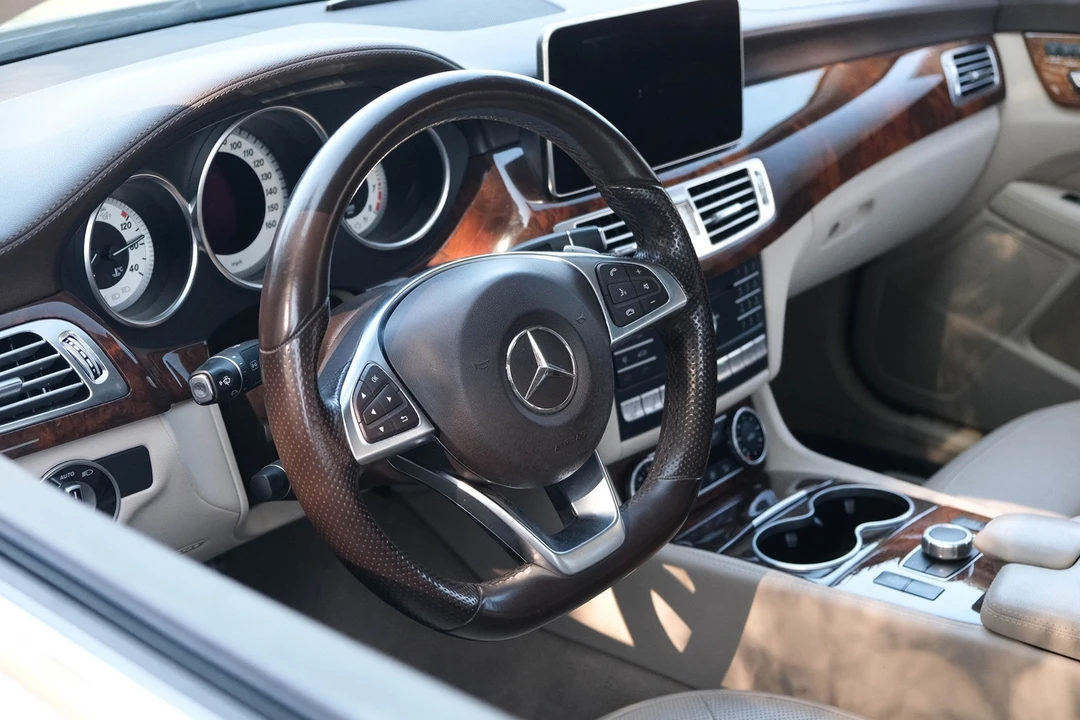 2018 Mercedes-Benz C218 CLS-Class - Image 15 of 21