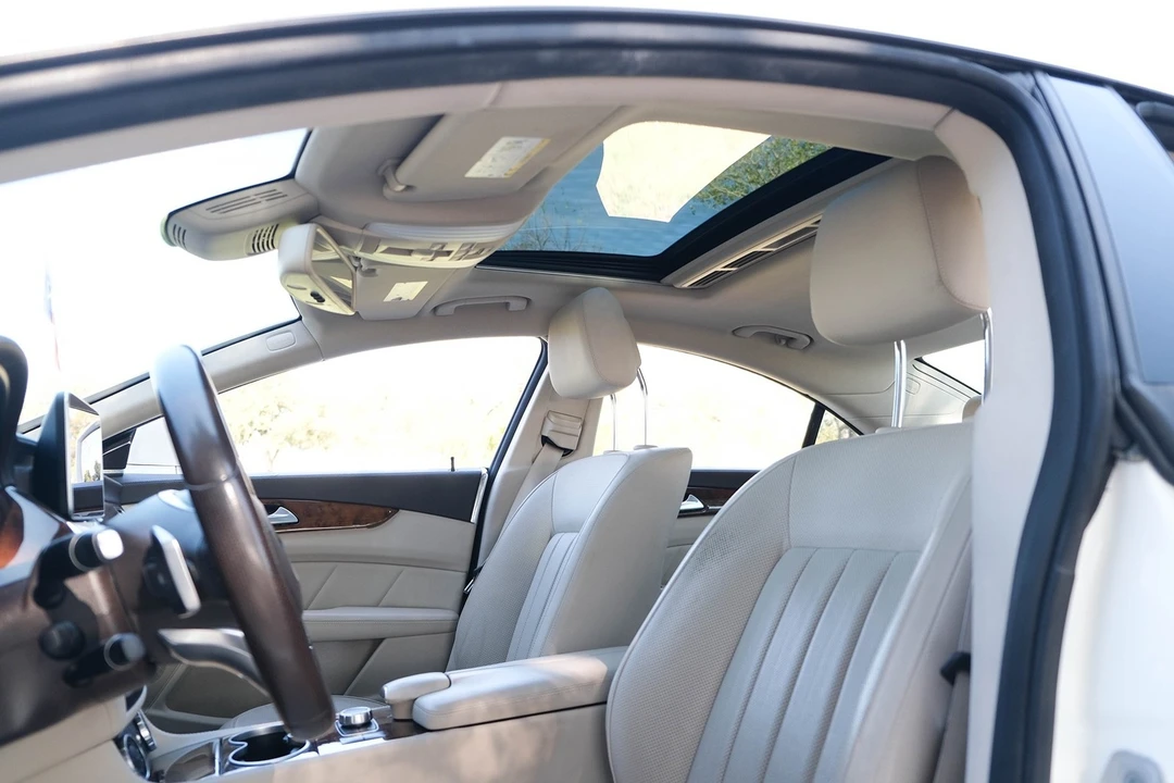2018 Mercedes-Benz C218 CLS-Class - Image 14 of 21