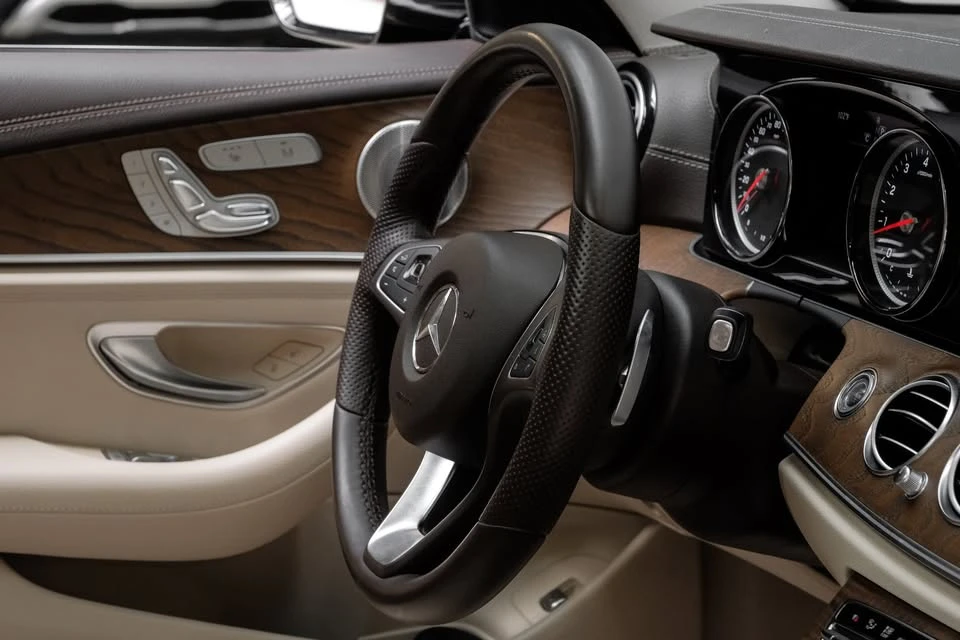 2018 Mercedes-Benz W213 E-Class - Image 15 of 19