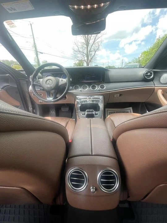2018 Mercedes-Benz W213 E-Class - Image 17 of 18
