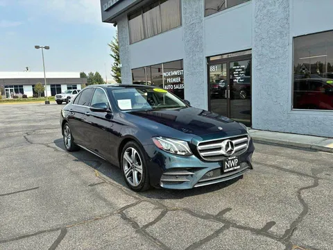 2018 Mercedes-Benz E-Class E 300 4MATIC Sedan 4D