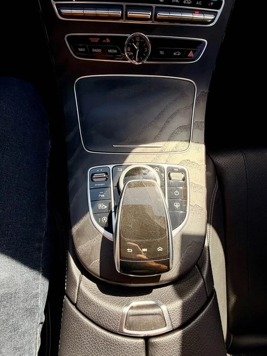 2018 Mercedes-Benz W213 E-Class - Image 9 of 16