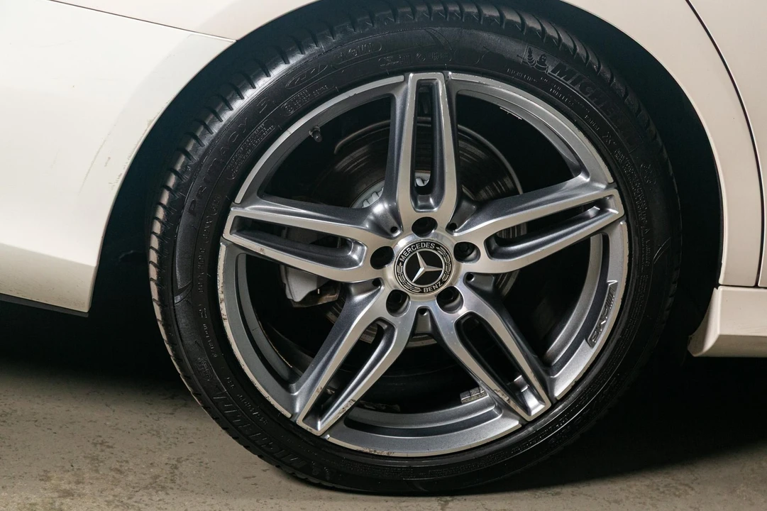 2018 Mercedes-Benz W213 E-Class - Image 18 of 21