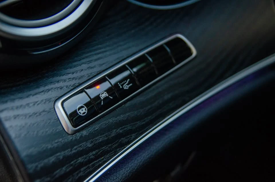 2018 Mercedes-Benz W213 E-Class - Image 15 of 18